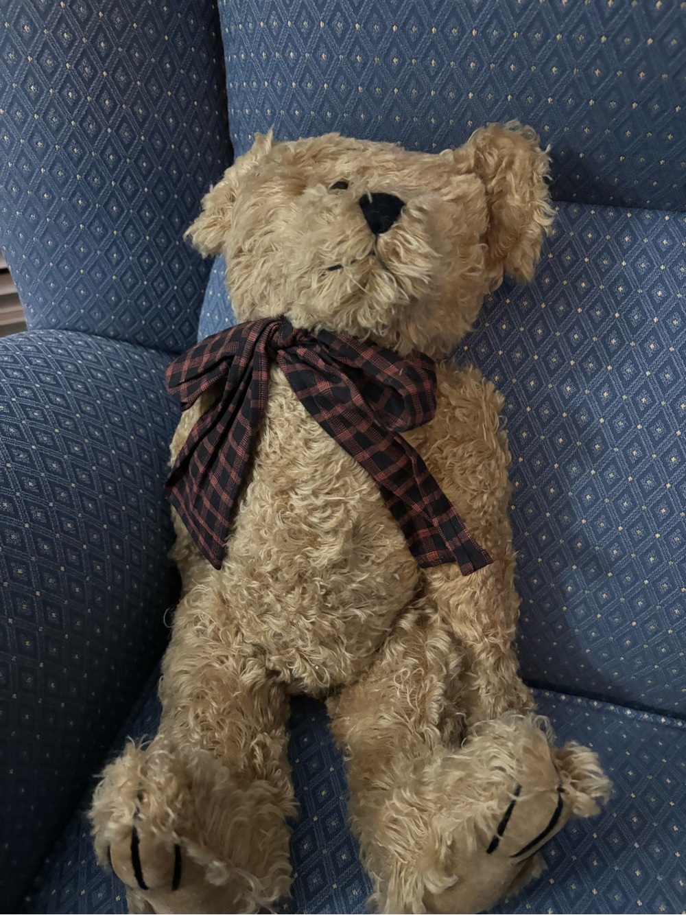 Vintage Boyds Bears Mohair Collection "Uncle Gus" Jointed Teddy Bear with bow
